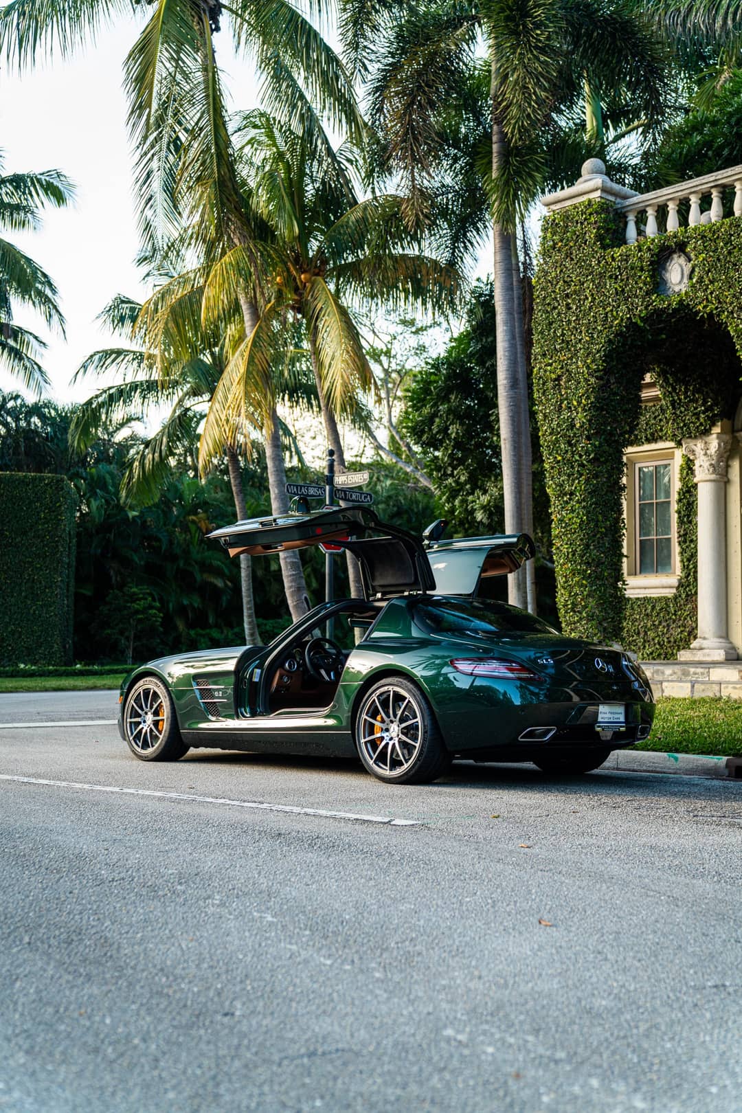2012 Mercedes-Benz SLS AMG — photo 3