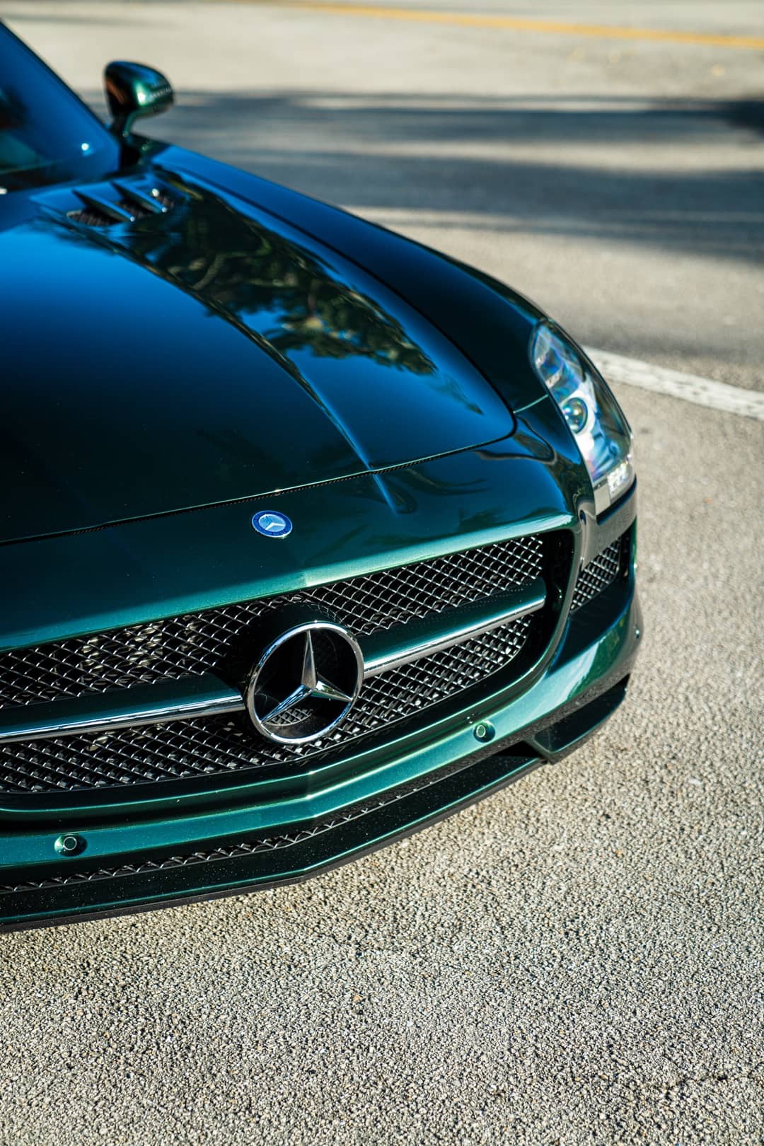 2012 Mercedes-Benz SLS AMG — photo 21
