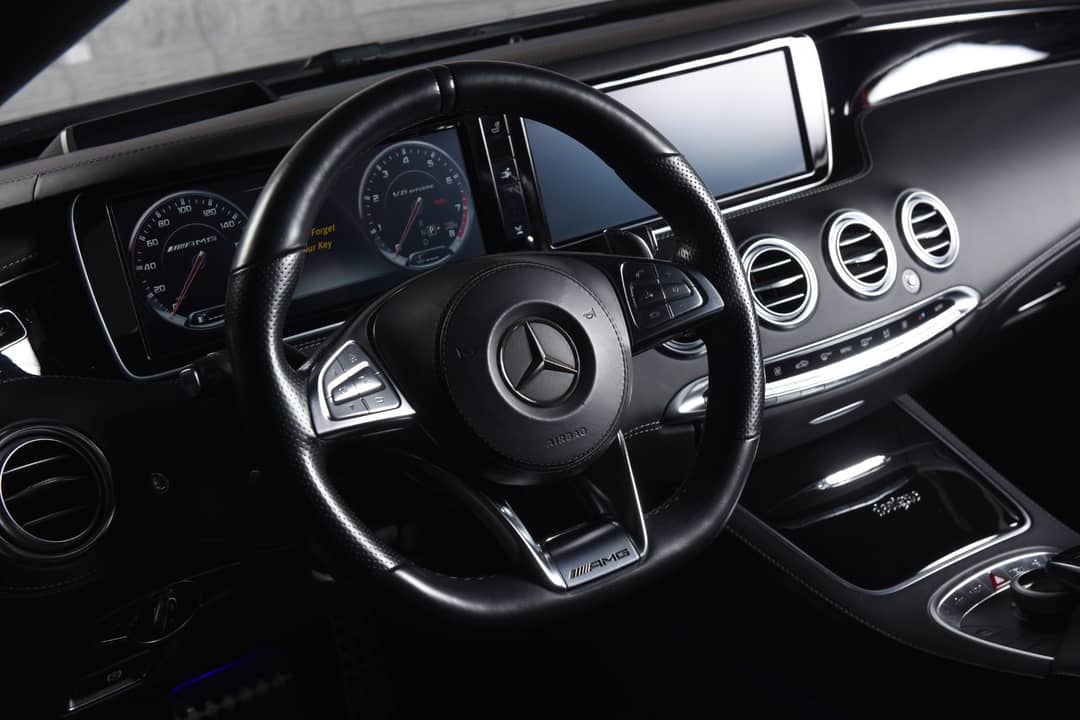 2017 Mercedes-Benz S-Class AMG S 63 — photo 17