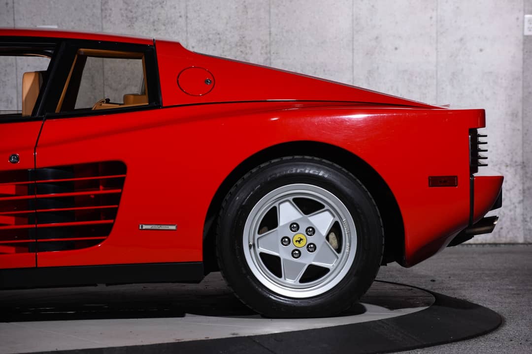 1989 Ferrari Testarossa — photo 16