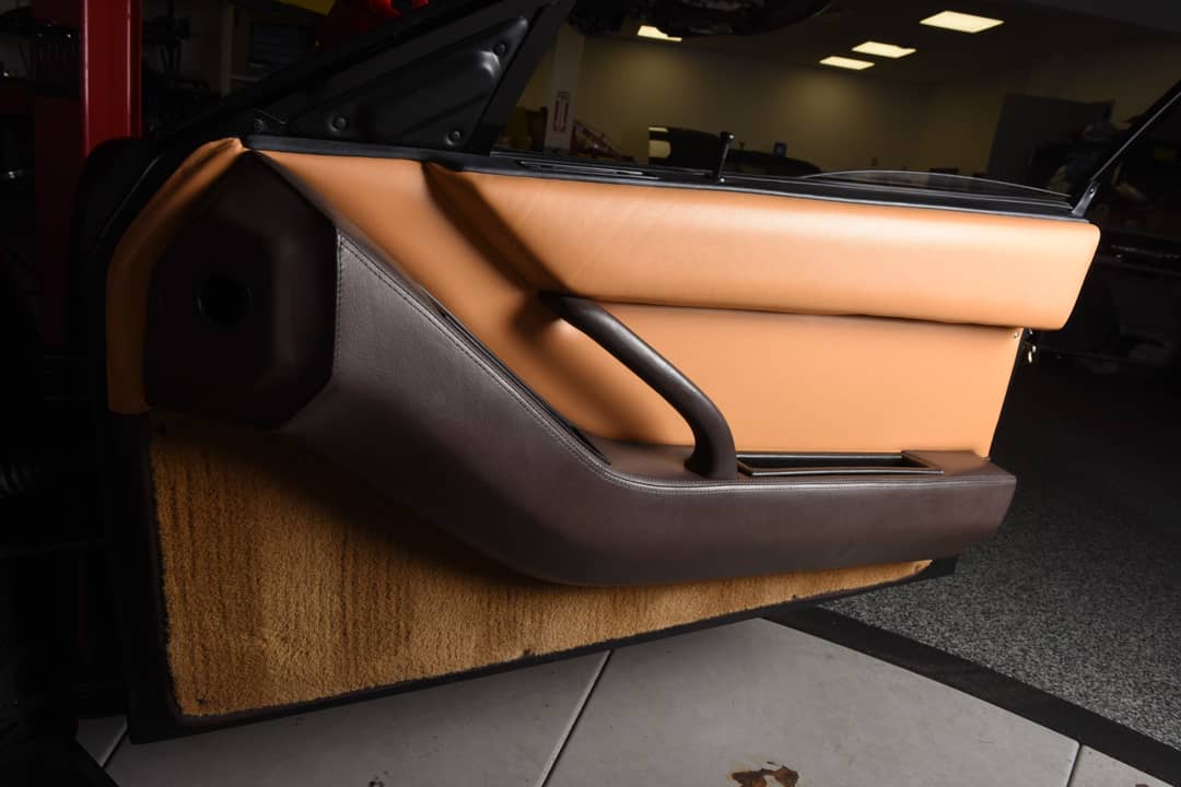1989 Ferrari Testarossa — photo 24