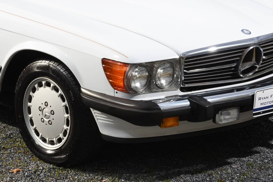 1989 Mercedes-Benz 560 SL — photo 12