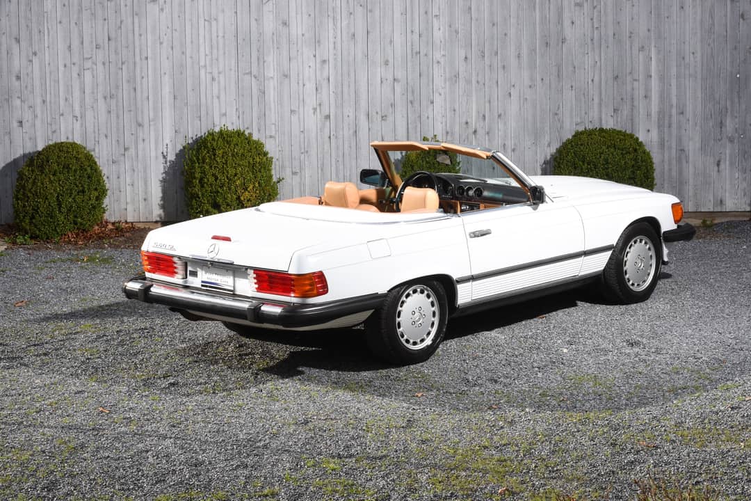 1989 Mercedes-Benz 560 SL — photo 15