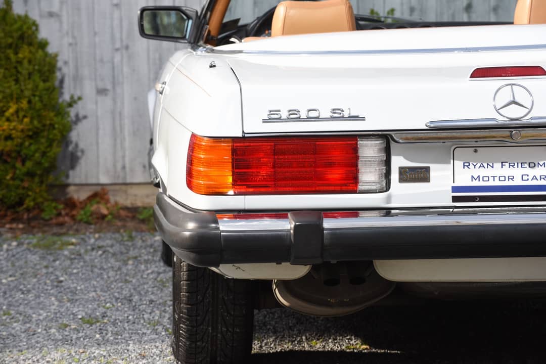 1989 Mercedes-Benz 560 SL — photo 19
