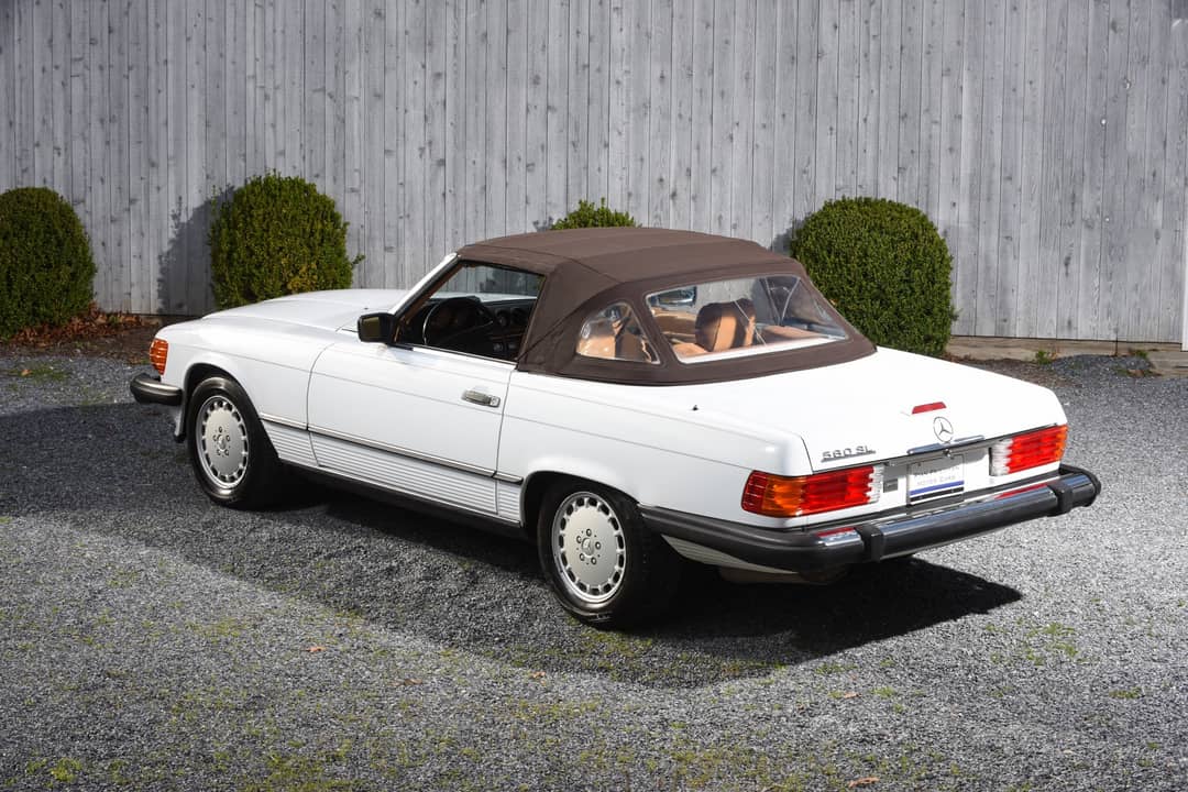 1989 Mercedes-Benz 560 SL — photo 5