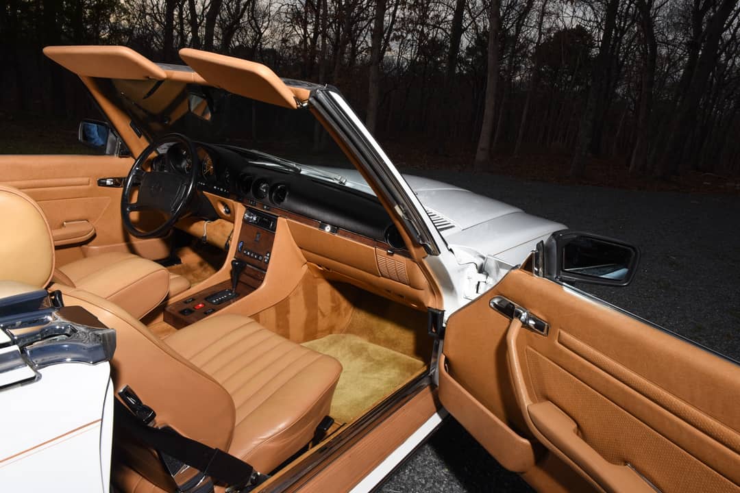1989 Mercedes-Benz 560 SL — photo 38