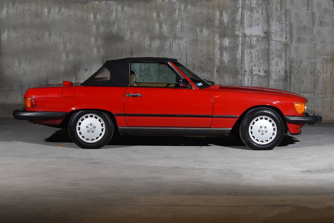 1986 Mercedes-Benz 560-Class 560 SL — photo 2