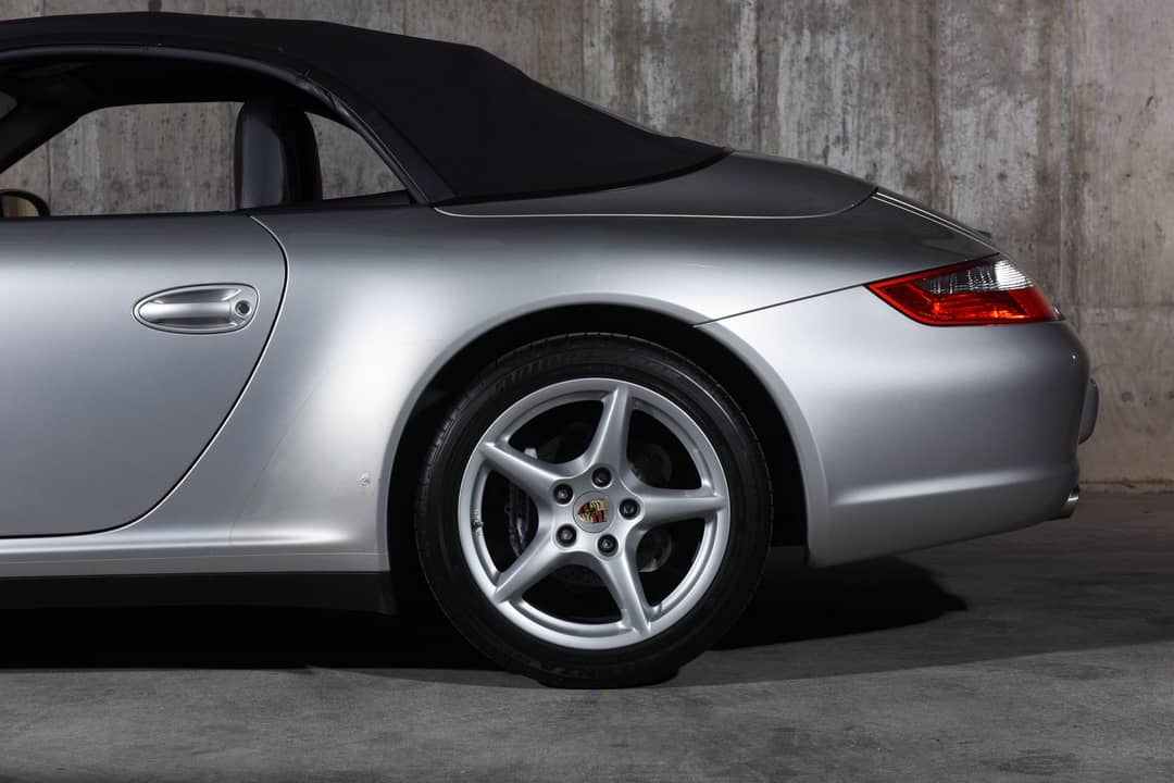 2006 Porsche 911 Carrera 4 — photo 18
