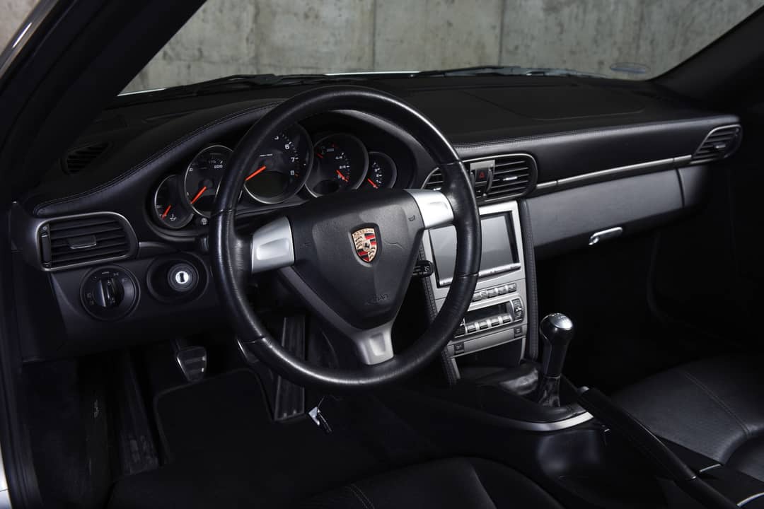2006 Porsche 911 Carrera 4 — photo 25
