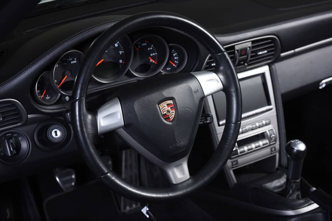 2006 Porsche 911 Carrera 4 — photo 27