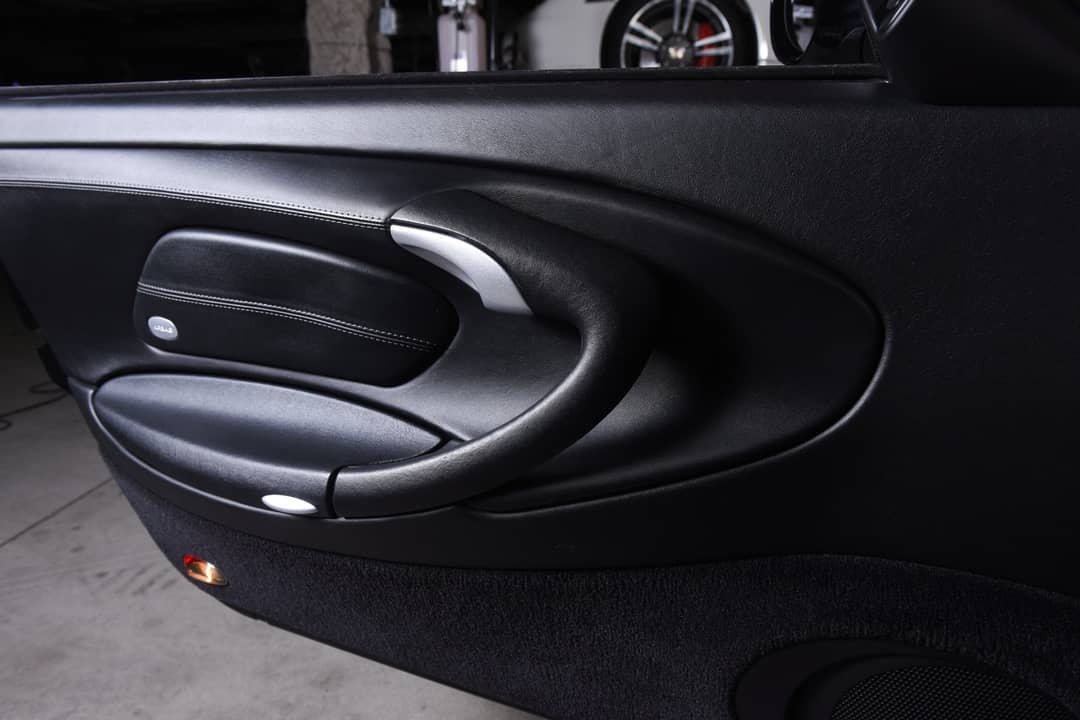 2004 Porsche 911 Carrera 4S — photo 20