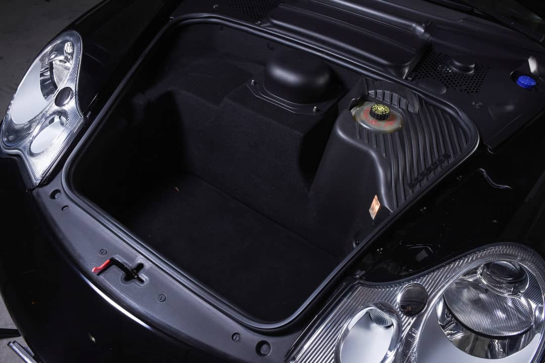2004 Porsche 911 Carrera 4S — photo 31