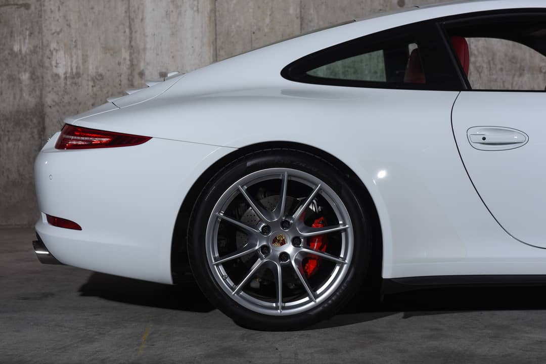 2014 Porsche 911 Carrera 4S — photo 14