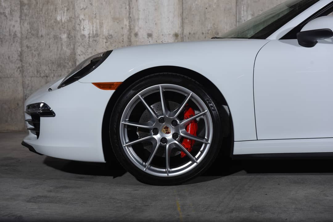 2014 Porsche 911 Carrera 4S — photo 16