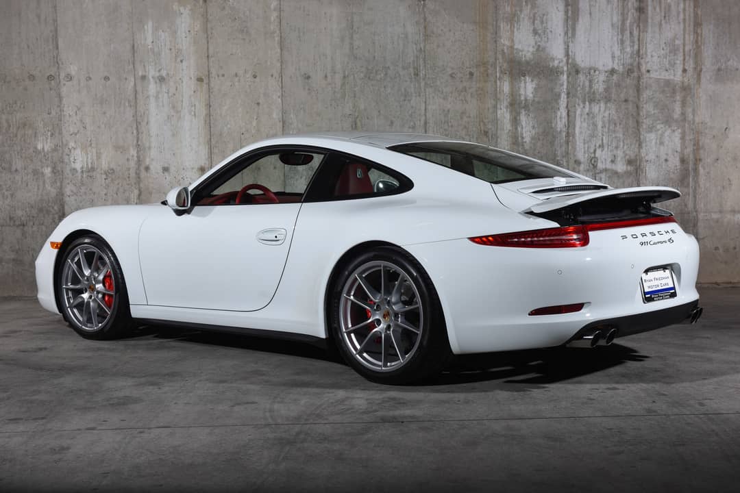2014 Porsche 911 Carrera 4S — photo 18