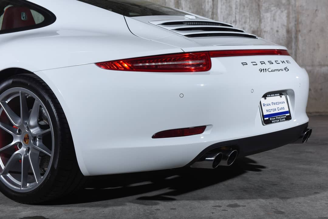 2014 Porsche 911 Carrera 4S — photo 20