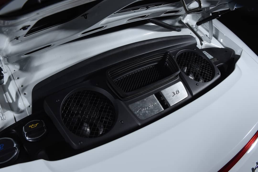 2014 Porsche 911 Carrera 4S — photo 40