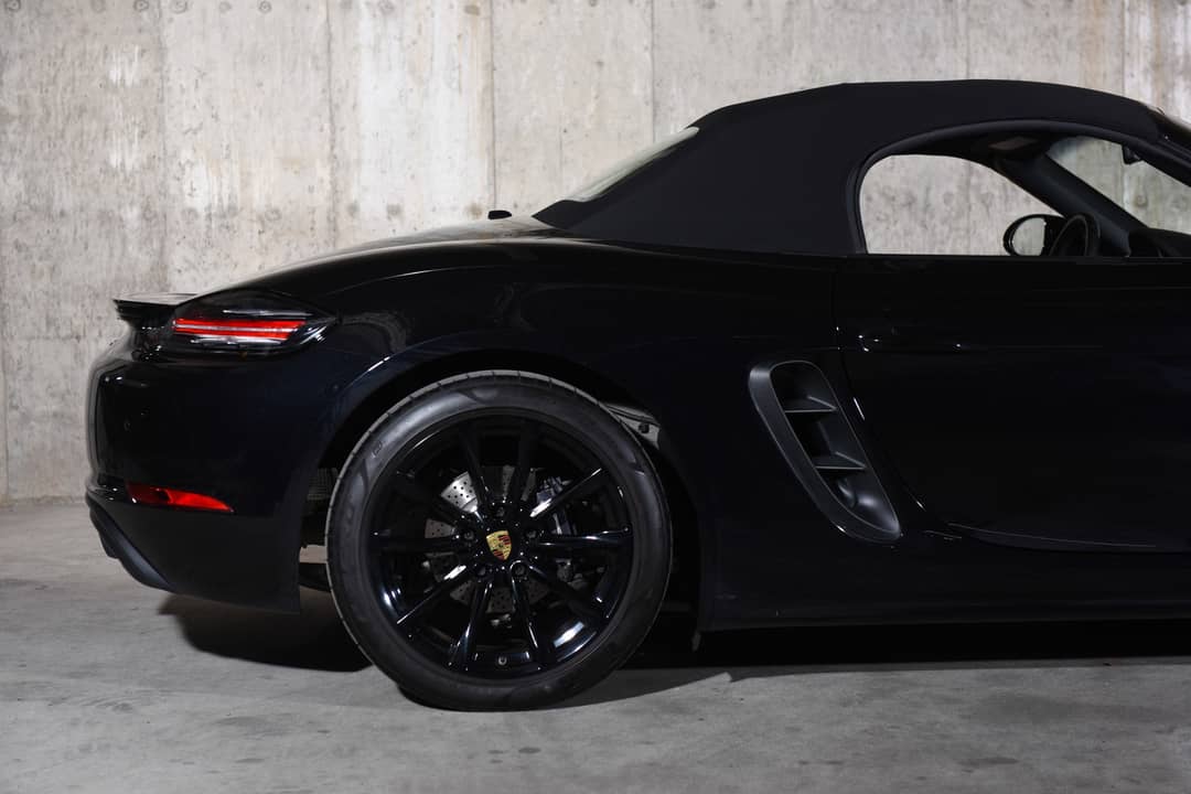 2019 Porsche 718 Boxster — photo 16