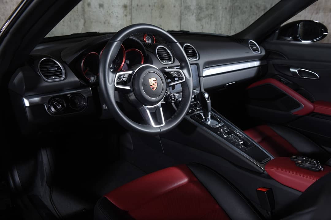 2019 Porsche 718 Boxster — photo 28