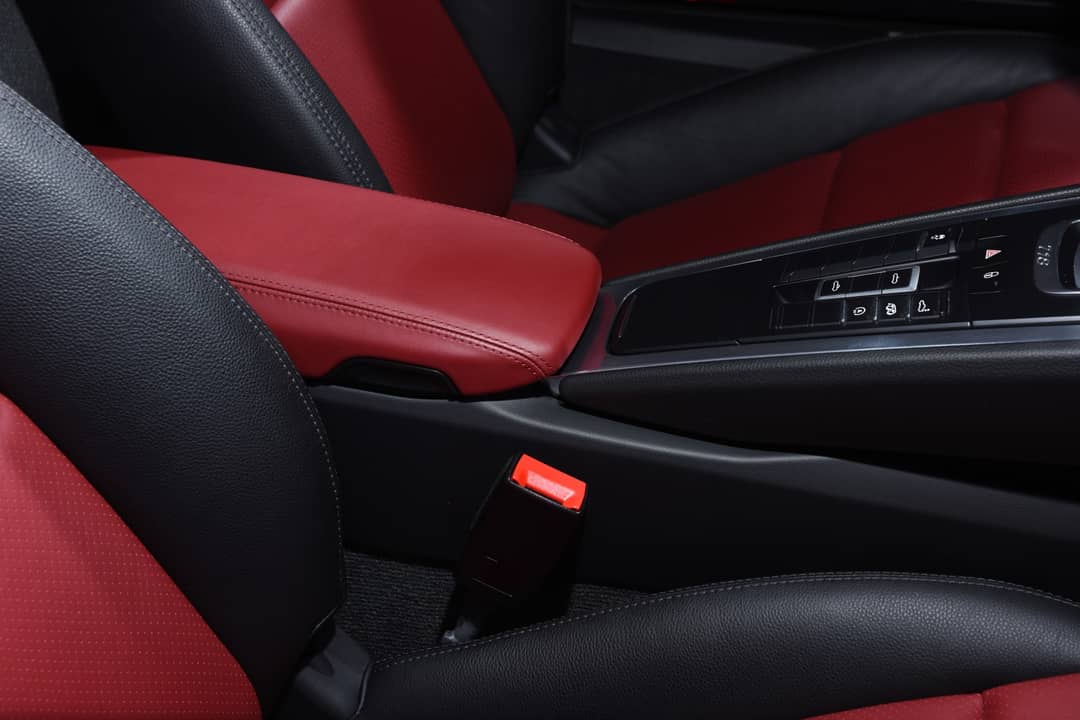 2019 Porsche 718 Boxster — photo 38