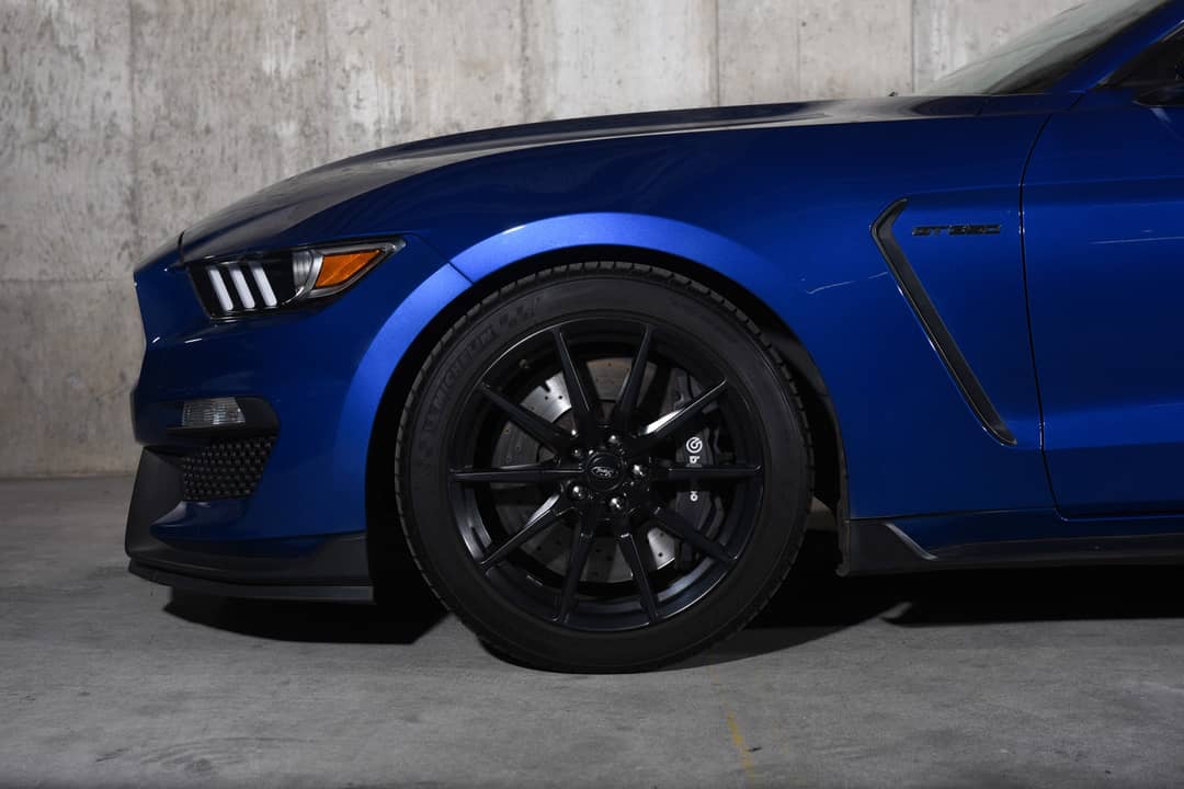 2018 Ford Mustang Shelby GT350 — photo 17