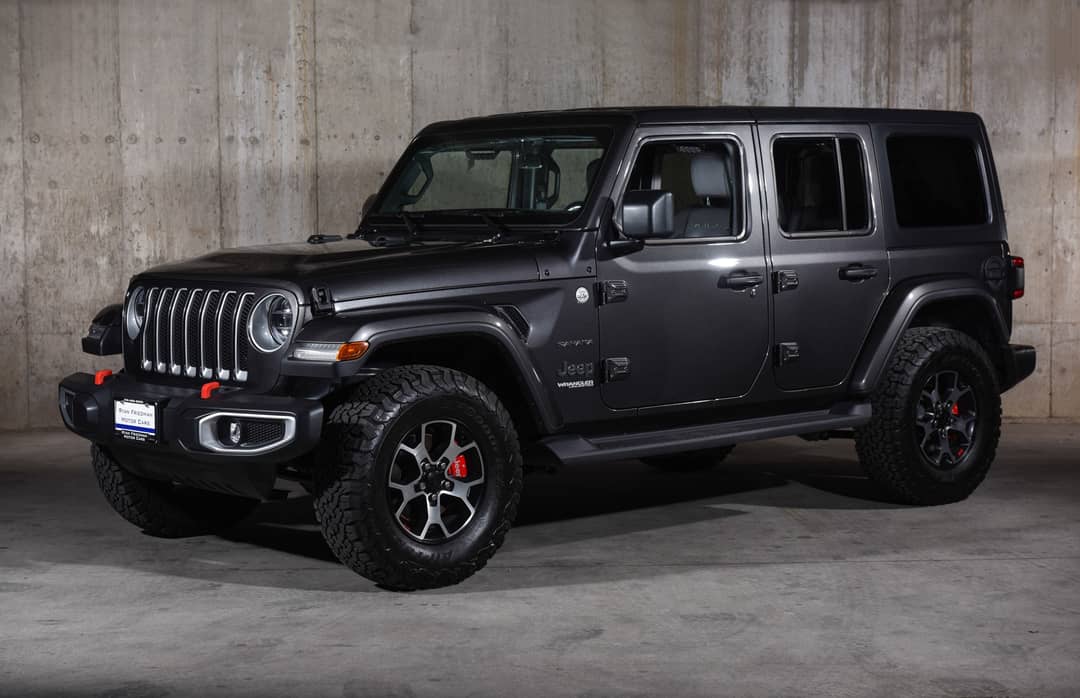2021 Jeep Wrangler Unlimited Sahara — photo 2