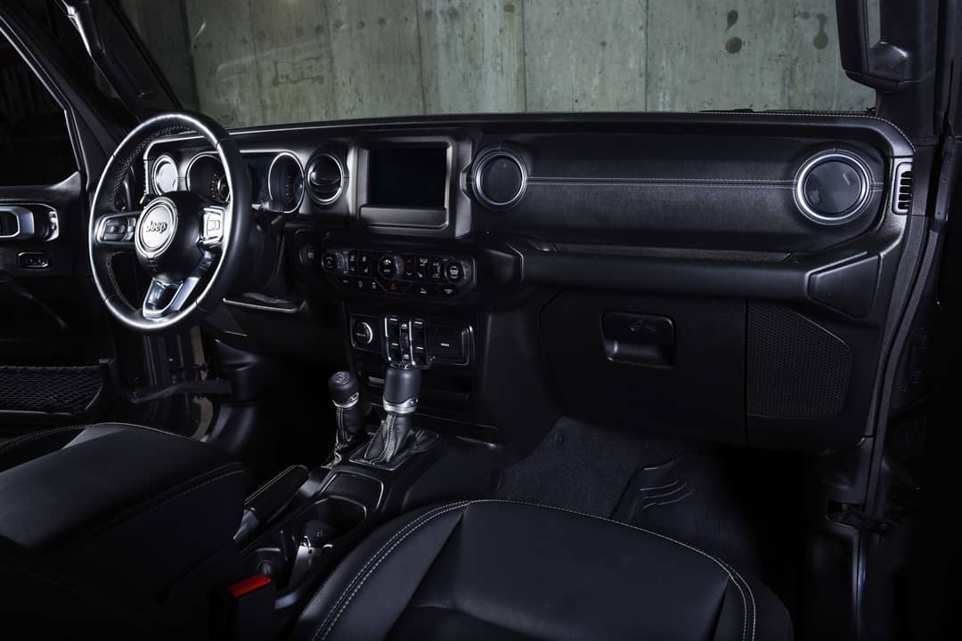 2021 Jeep Wrangler Unlimited Sahara — photo 28