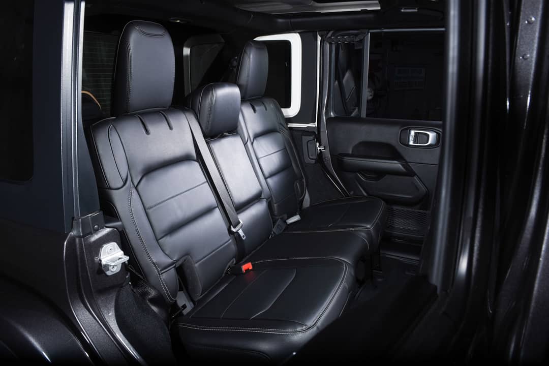 2021 Jeep Wrangler Unlimited Sahara — photo 34