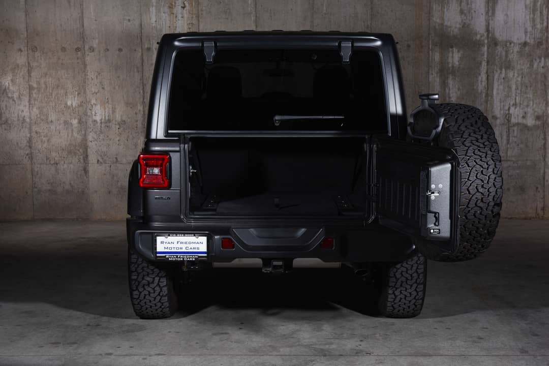 2021 Jeep Wrangler Unlimited Sahara — photo 7