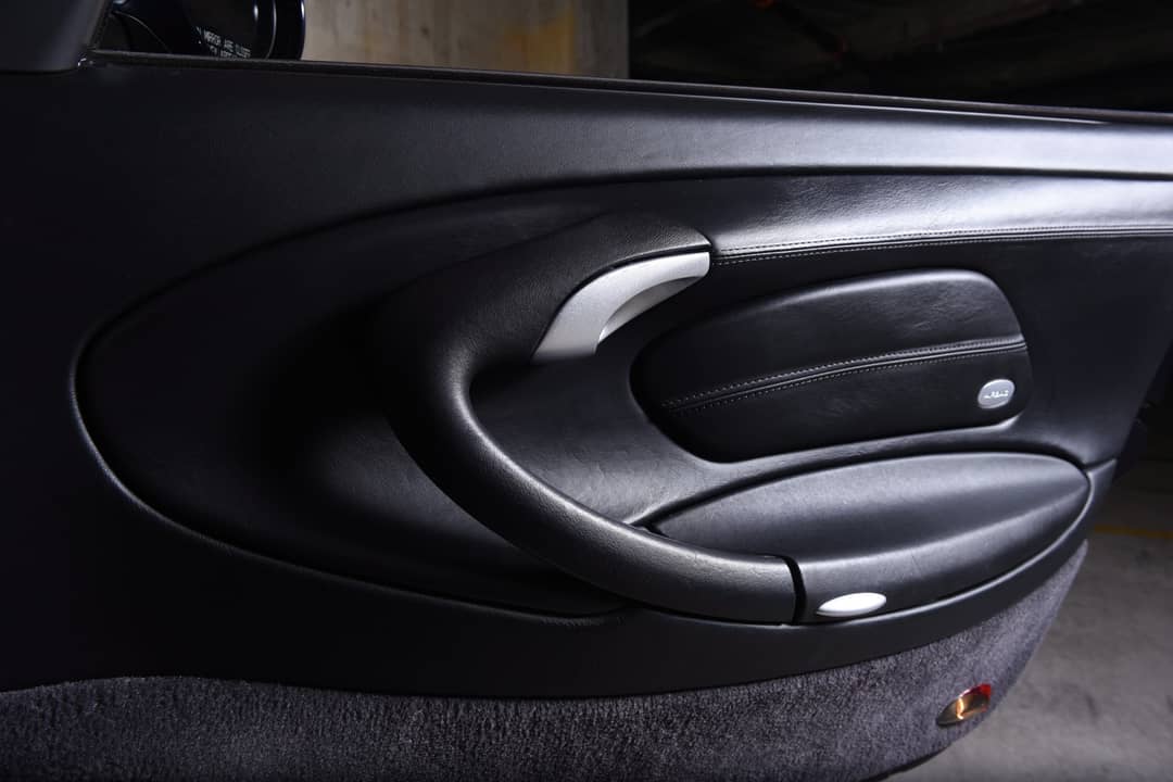 2003 Porsche 911 Carrera 4S — photo 32