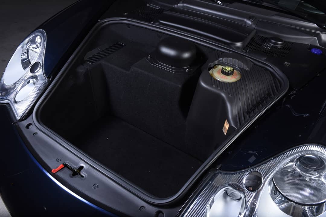 2003 Porsche 911 Carrera 4S — photo 35