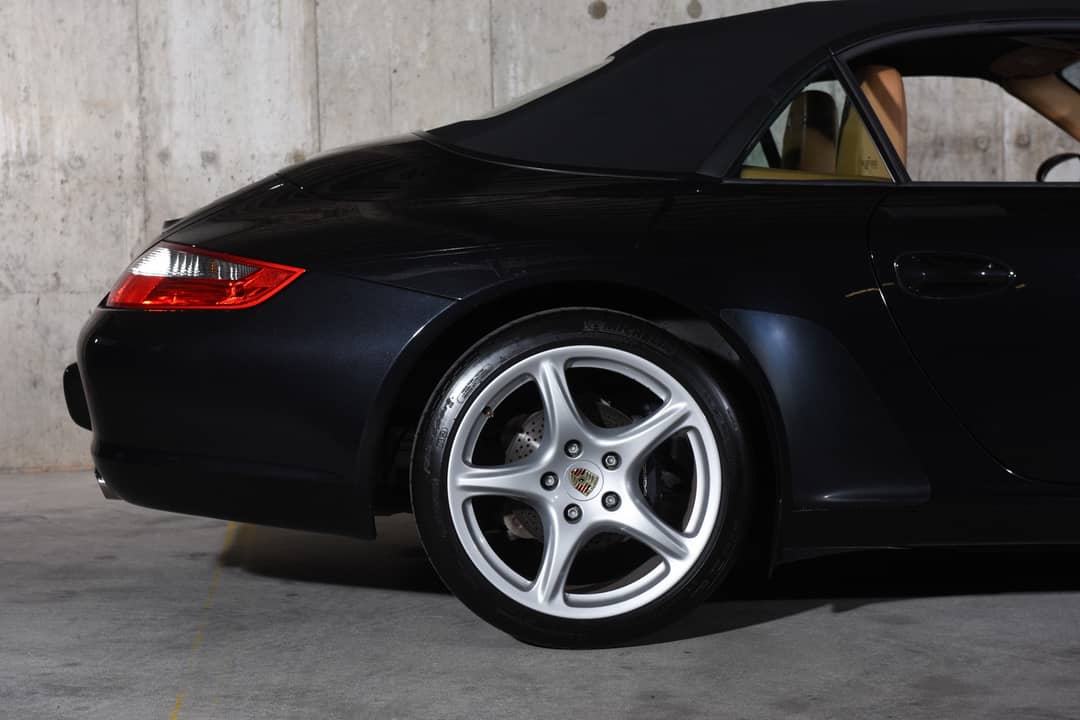2005 Porsche 911 Carrera — photo 14