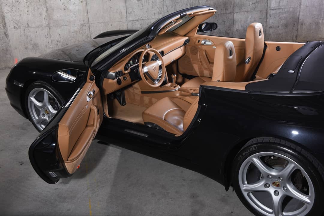 2005 Porsche 911 Carrera — photo 26