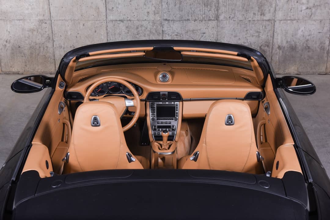 2005 Porsche 911 Carrera — photo 48