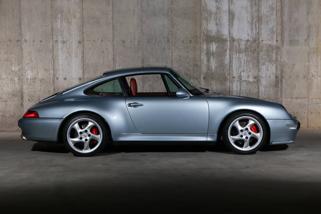 1996 Porsche 911 Carrera 4S — photo 12
