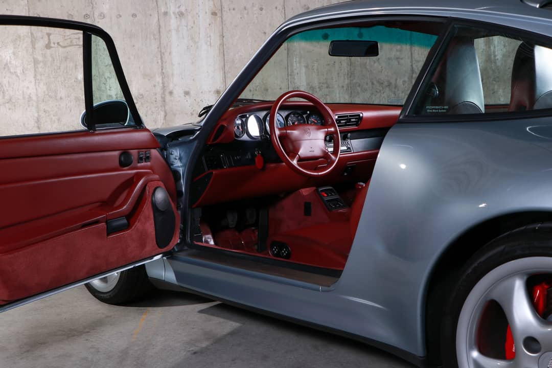 1996 Porsche 911 Carrera 4S — photo 24