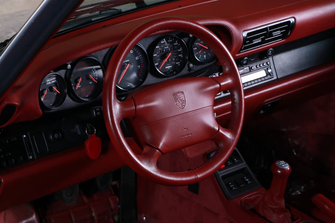 1996 Porsche 911 Carrera 4S — photo 31