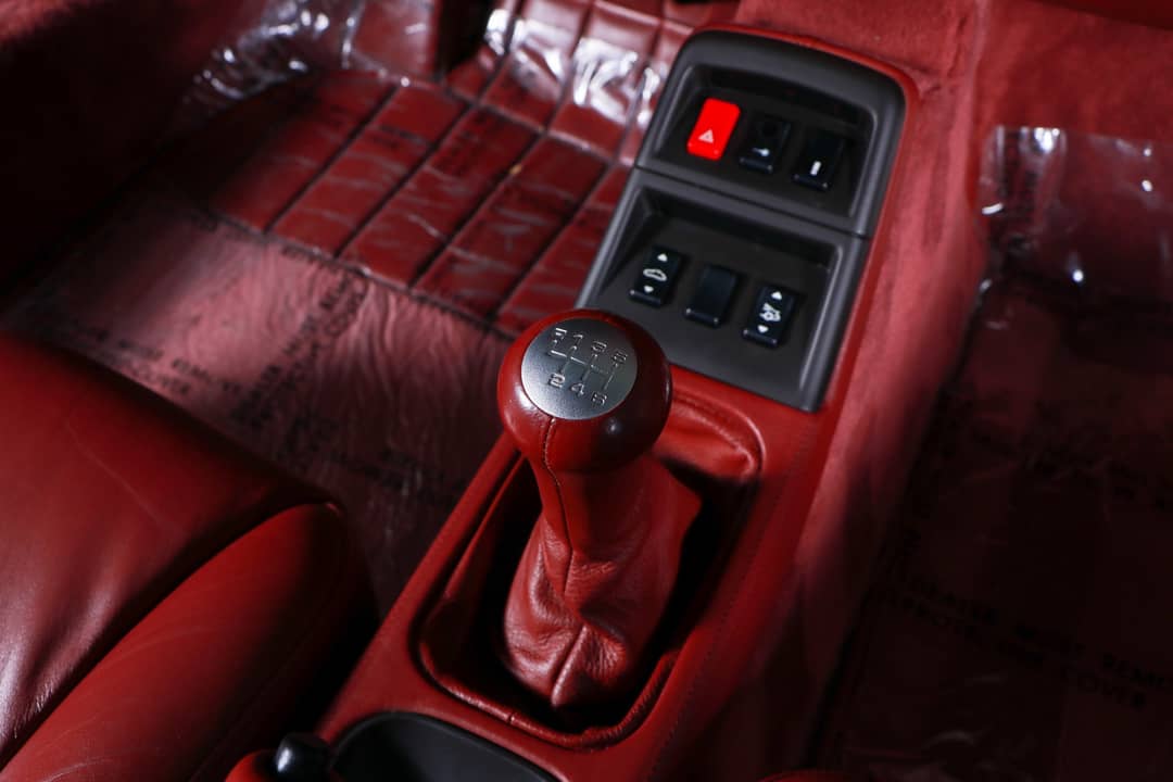 1996 Porsche 911 Carrera 4S — photo 32