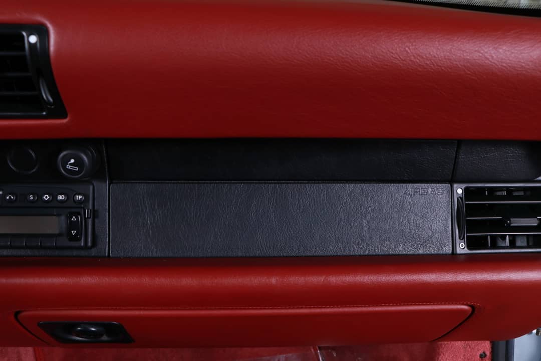 1996 Porsche 911 Carrera 4S — photo 42