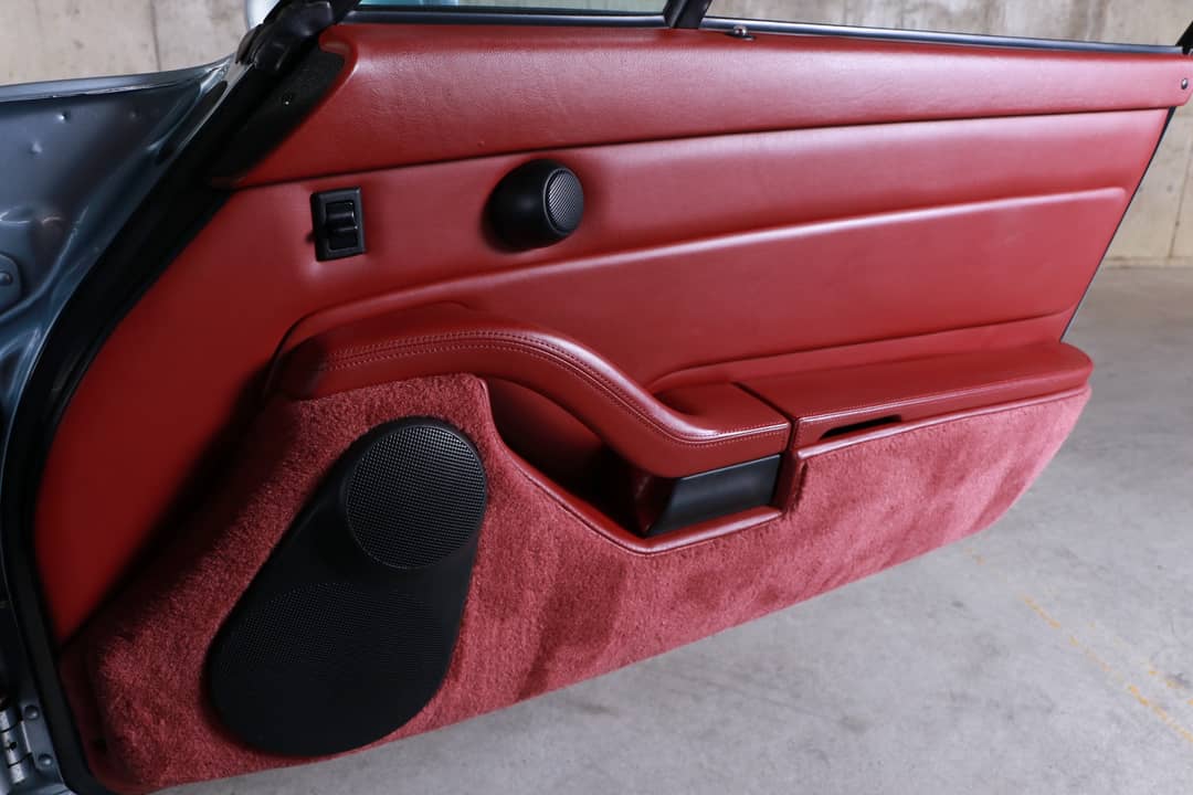 1996 Porsche 911 Carrera 4S — photo 43