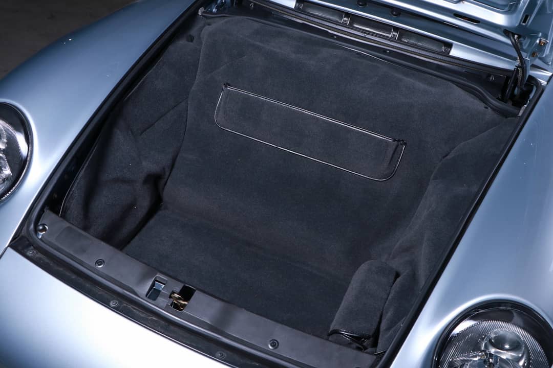 1996 Porsche 911 Carrera 4S — photo 48