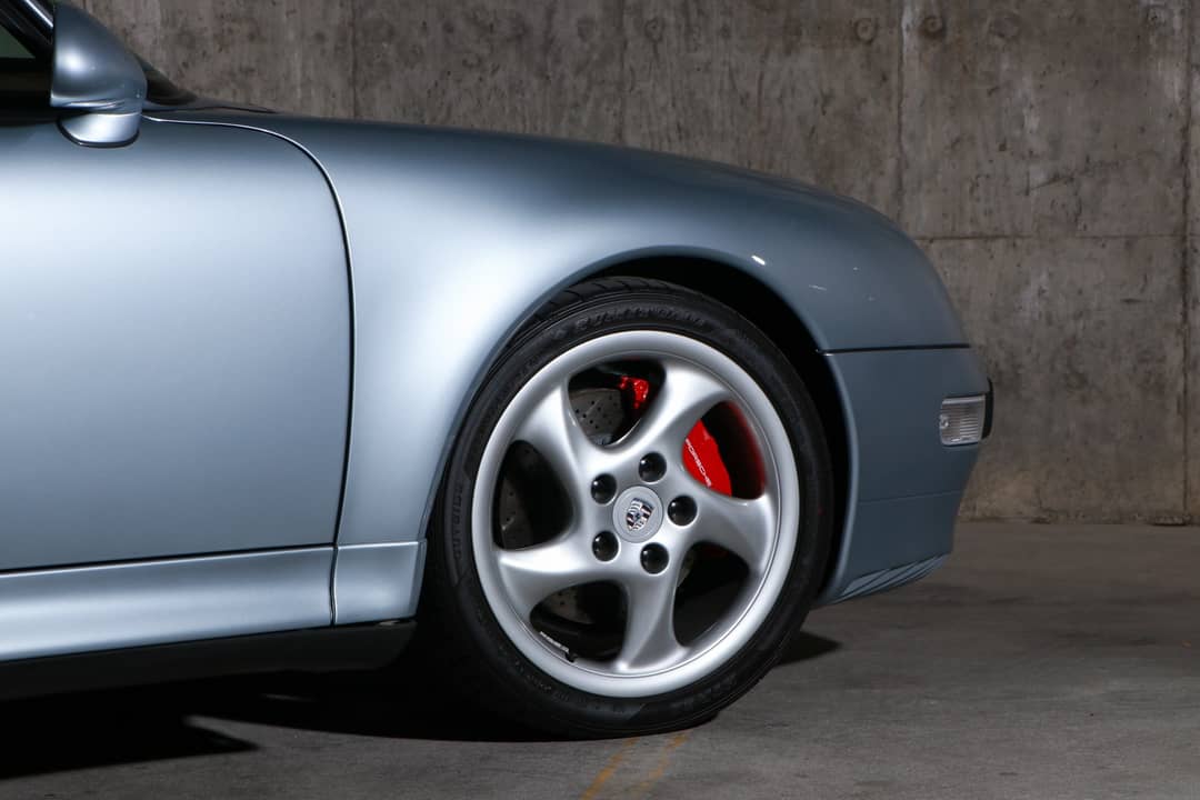 1996 Porsche 911 Carrera 4S — photo 10