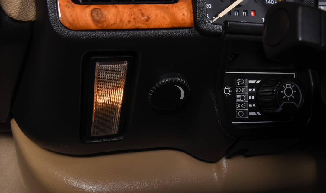 1991 Jaguar XJ-Series XJS — photo 34