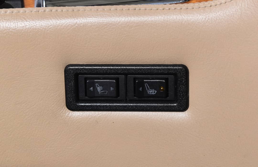 1991 Jaguar XJ-Series XJS — photo 52