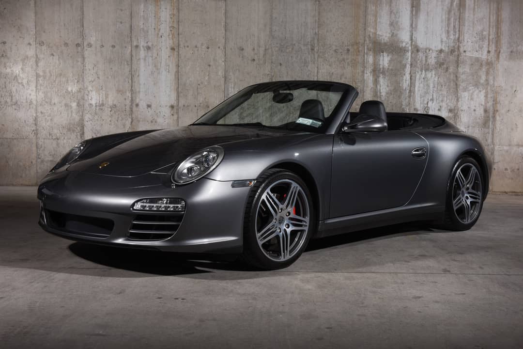 2010 Porsche 911 Carrera 4S — photo 2