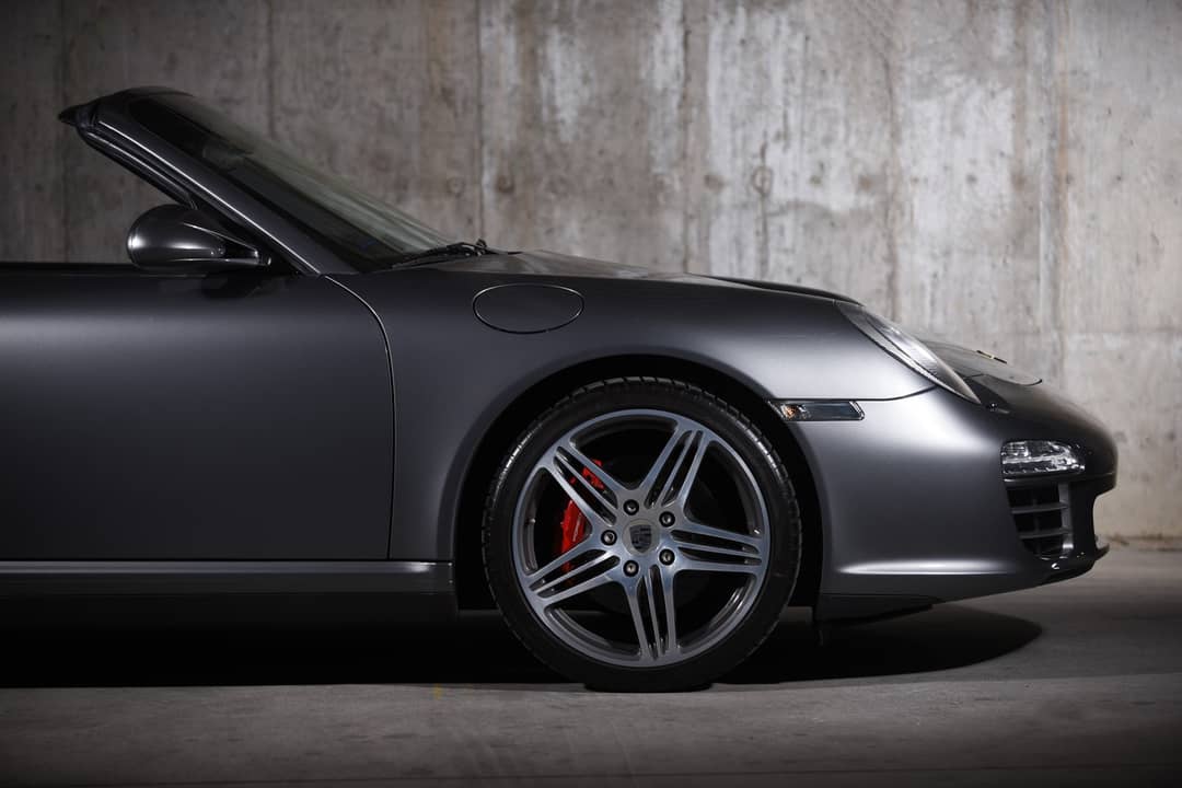 2010 Porsche 911 Carrera 4S — photo 12