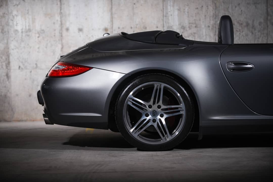 2010 Porsche 911 Carrera 4S — photo 19