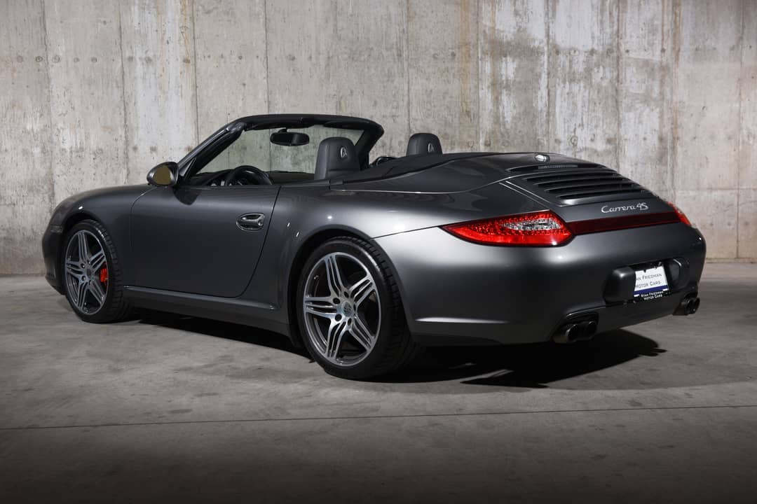 2010 Porsche 911 Carrera 4S — photo 3