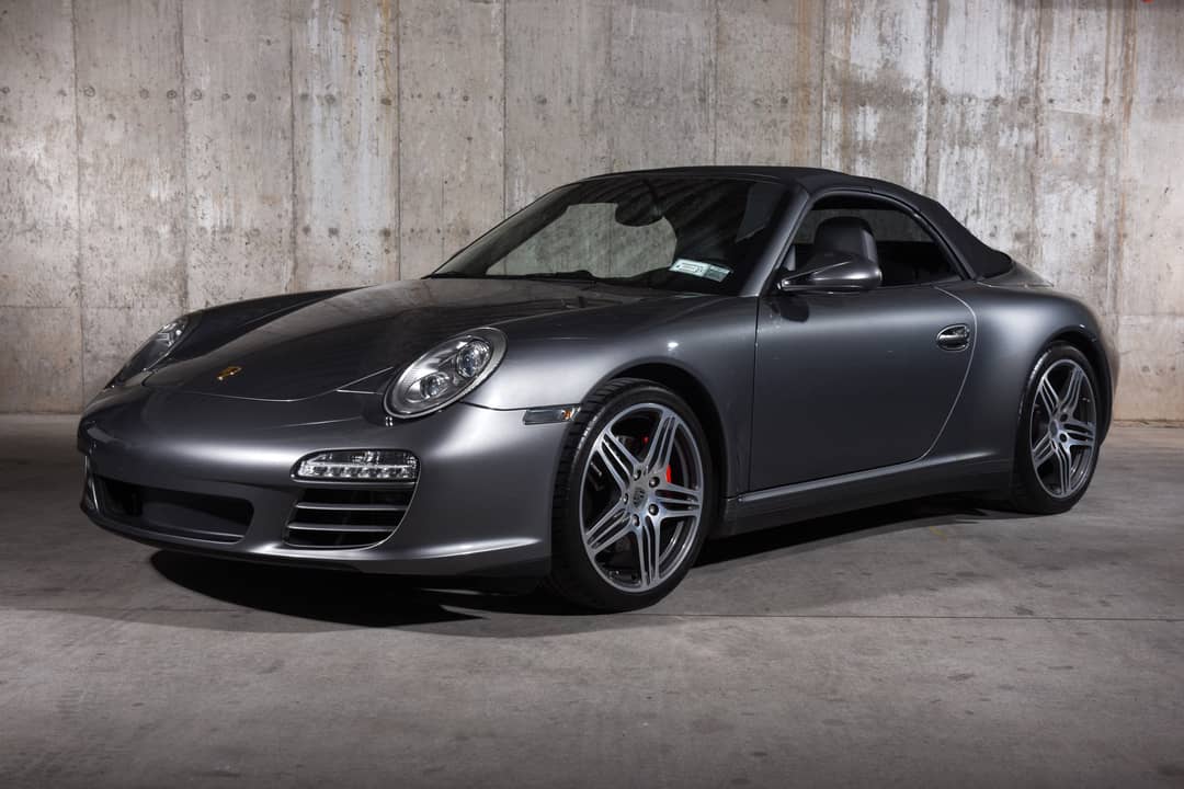 2010 Porsche 911 Carrera 4S — photo 23