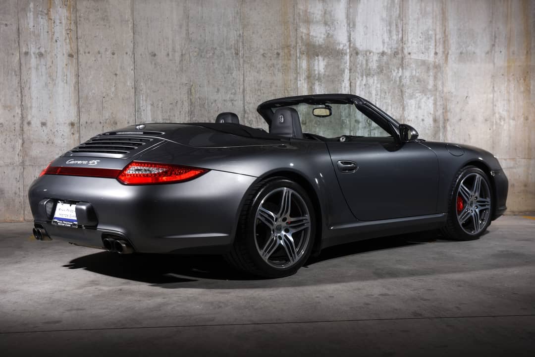 2010 Porsche 911 Carrera 4S — photo 5